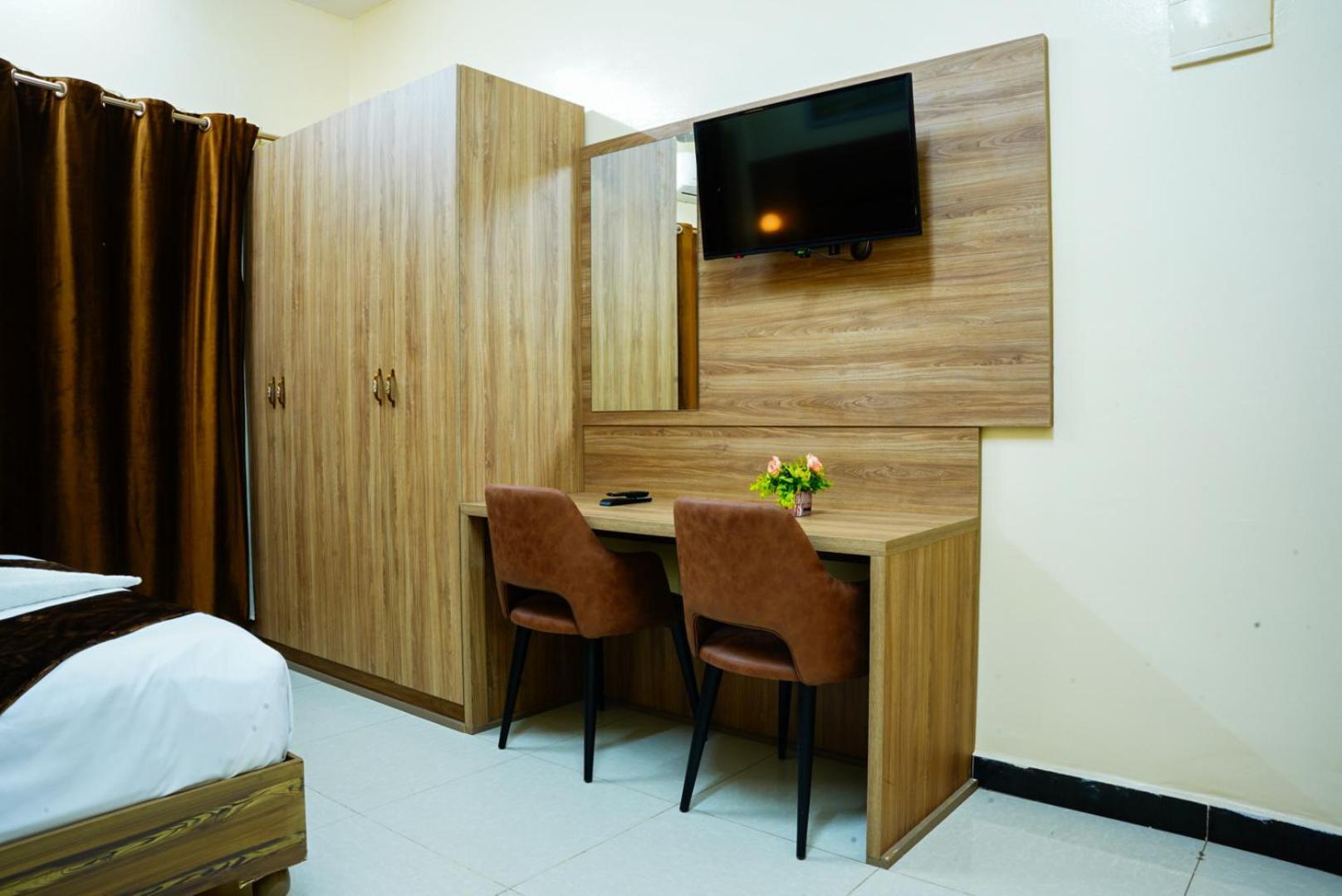 Comfort Hotel Djibouti City Exterior foto